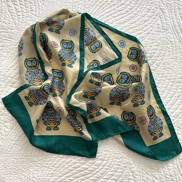 Vintage Echo Silk Scarf Owls Owl Design Pale Gold Emerald Green Colorful Whimsy - Picture 5 of 15
